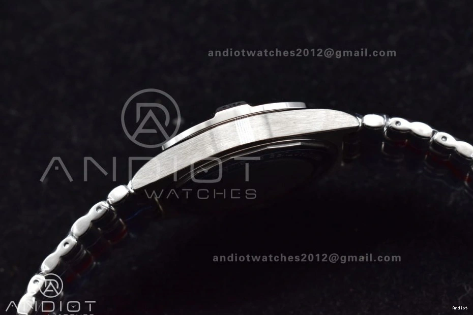 Best 40mm Edition Dial BLS on A2836 Automatic Breitling 1:1 Bracelet Factory GMT SS Chronomat Grey 0502